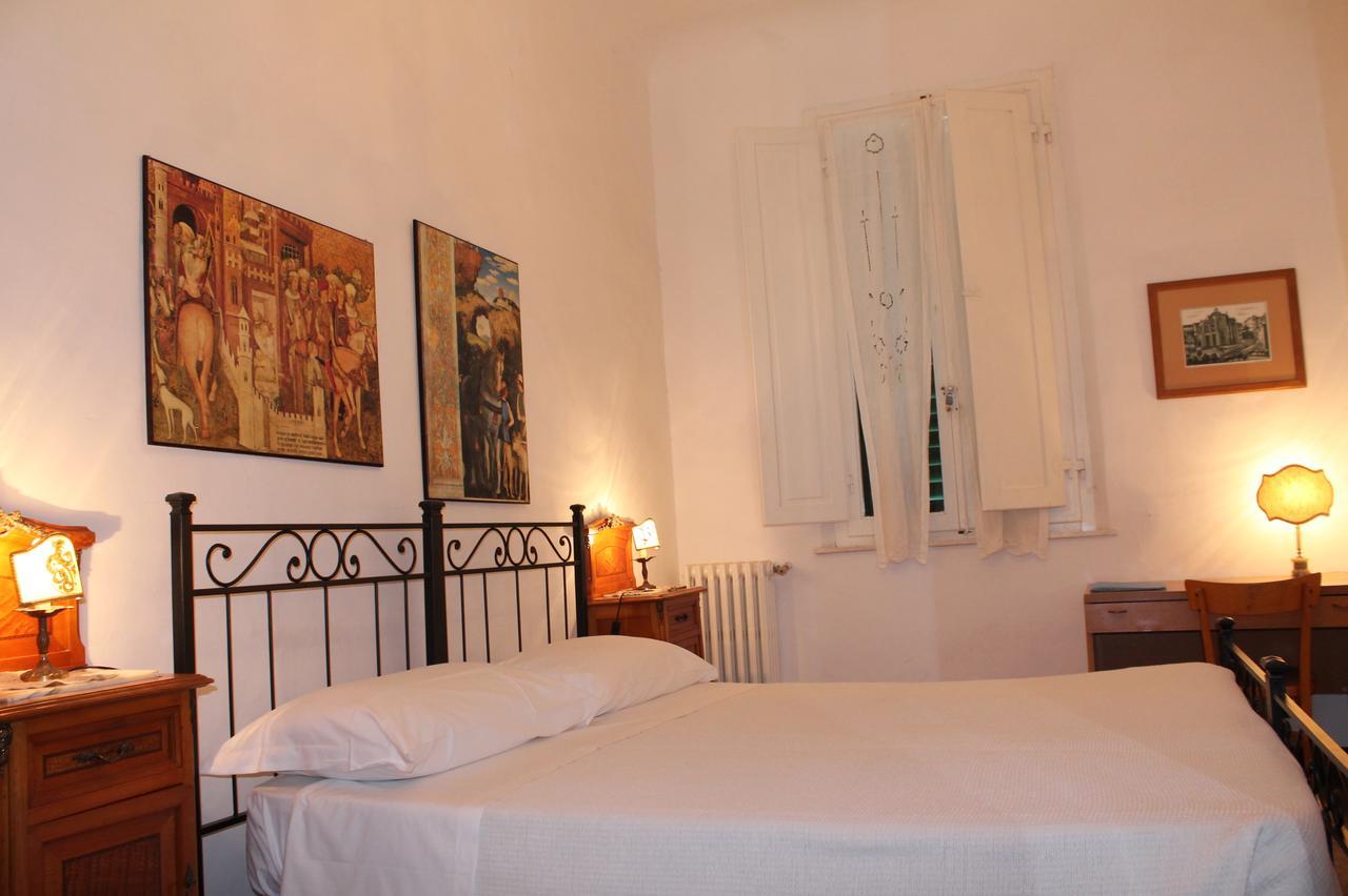 Palazzo Masi Bed & Breakfast Siena Exterior photo